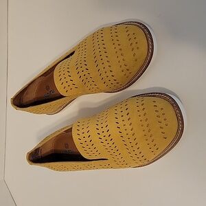 Susana Vegan Leather Women's Loafers NWT